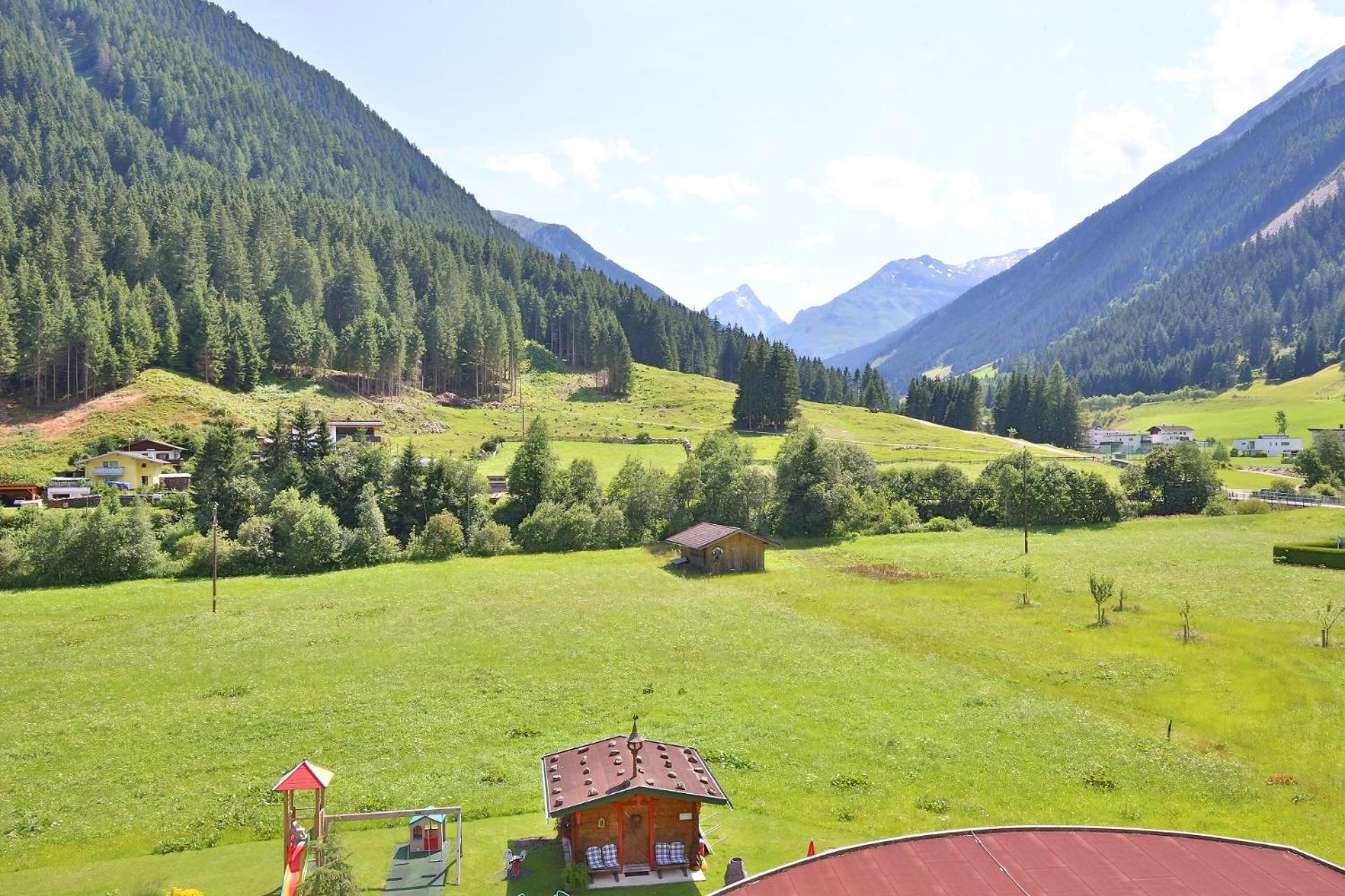 Bergsporthotel Antonie Gries im Sellrain Bagian luar foto