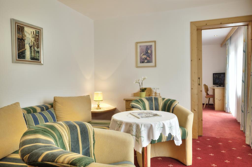 Bergsporthotel Antonie Gries im Sellrain Bagian luar foto