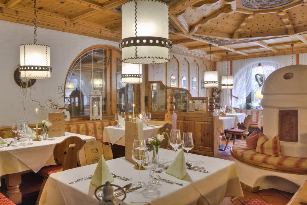Bergsporthotel Antonie Gries im Sellrain Bagian luar foto